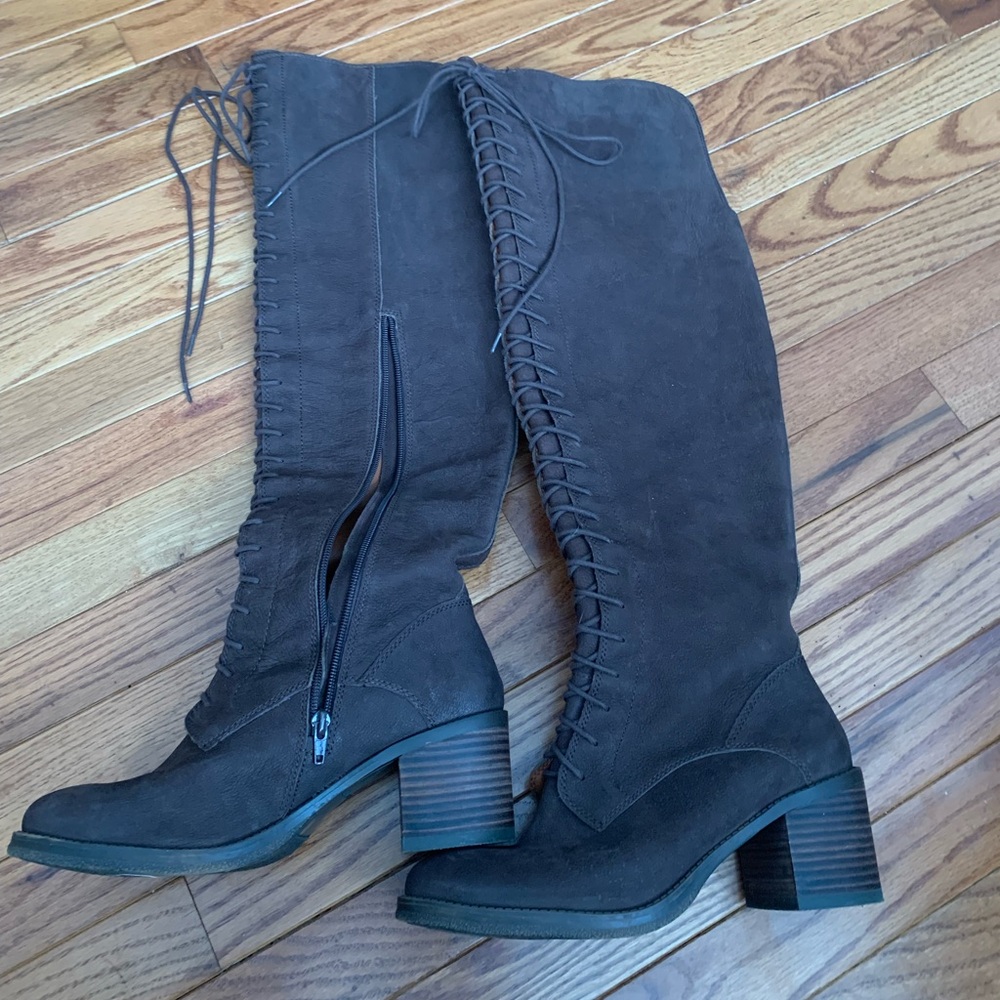 Lucky Brand Dark Brown Lace-Up Boots